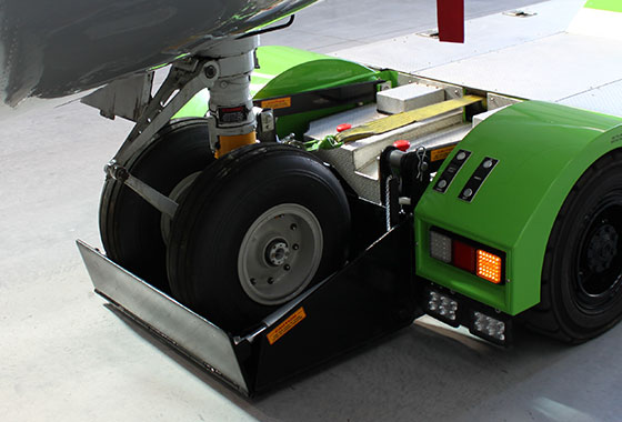 nose wheel safety plate